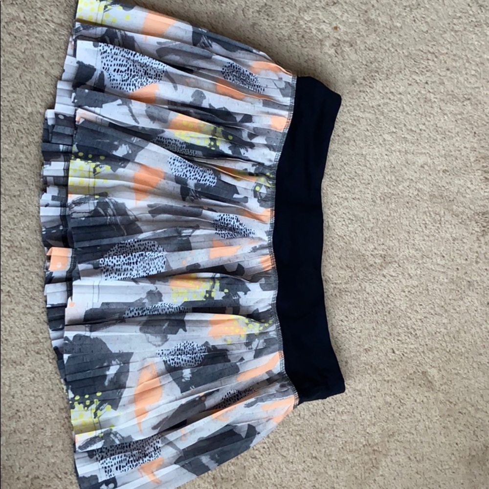 Lululemon Skirt - 8